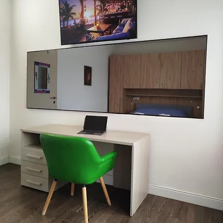 Fiera Apartment *